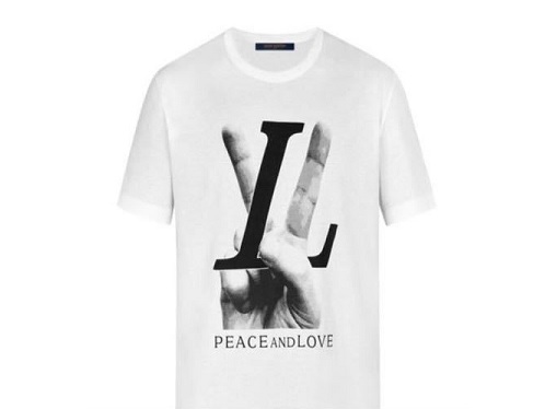 髙橋優斗　私服　Tシャツ　 LOUIS VUITTON ルイ ヴィトン PEACE AND LOVE Tシャツ